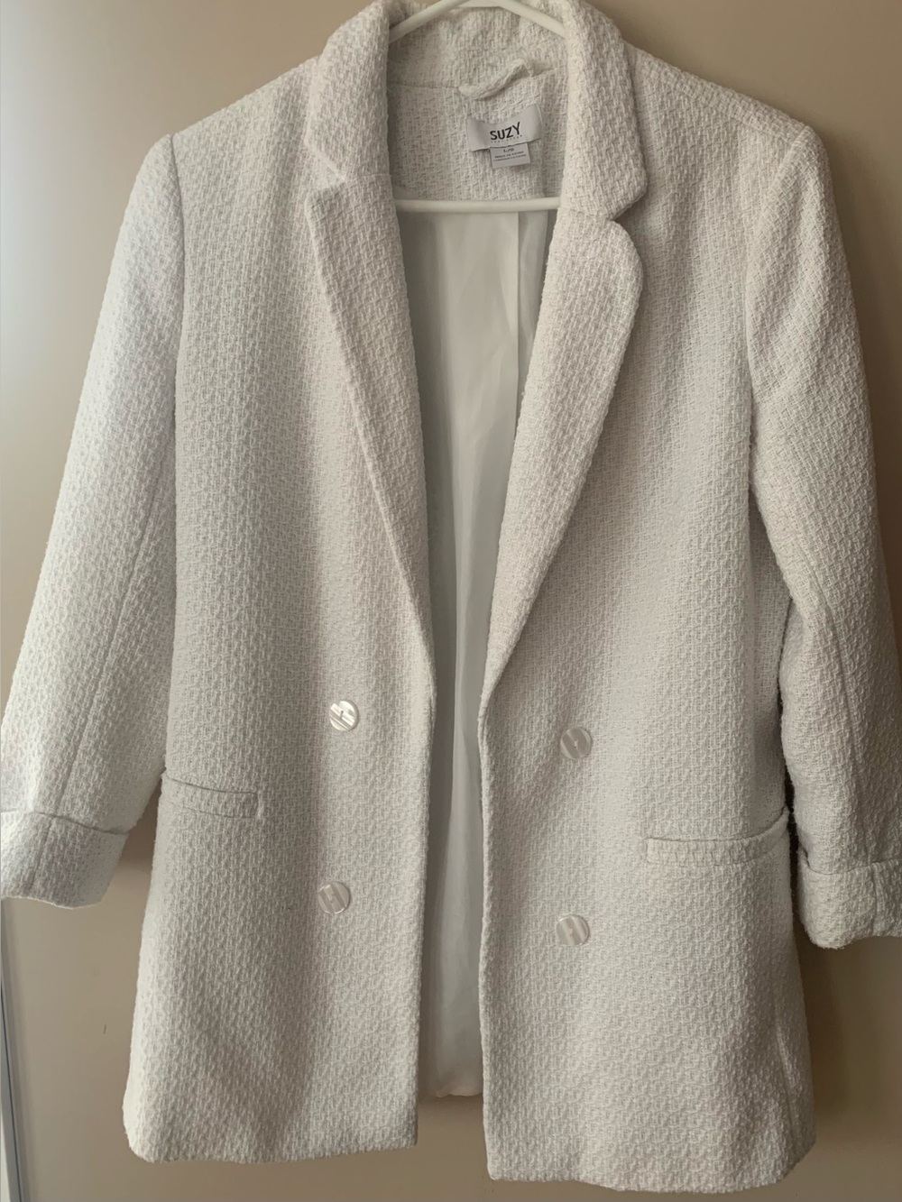 Suzy Shier White Textured Blazer
